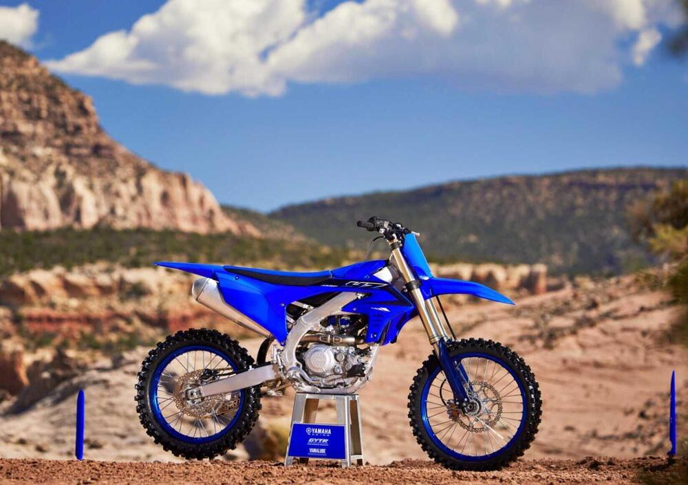 Yamaha YZ 450 F (2023), prezzo e scheda tecnica - Moto.it