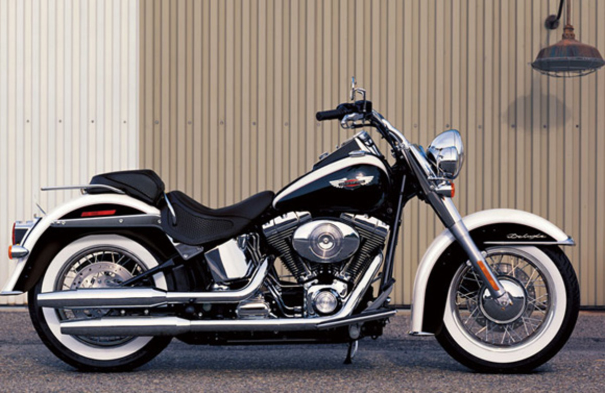 Harley Davidson FLSTN