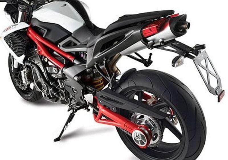 Precio y ficha técnica de la moto Benelli TNT 899 Sport 