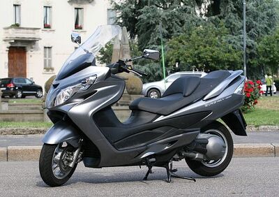 SCARICARE BURGMAN 400 BATTERIA