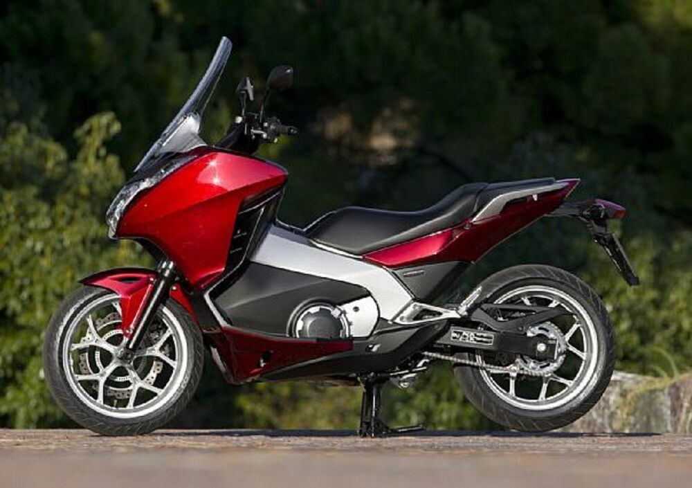 Honda Integra 700 (2011 - 13), prezzo e scheda tecnica - Moto.it