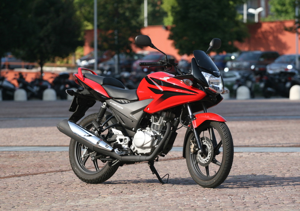 hero honda cbf