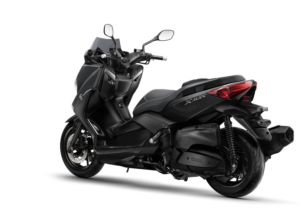 Yamaha XMax 400 Momodesign (2014 16), prezzo e scheda tecnica Moto.it