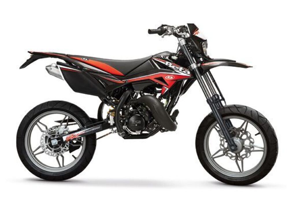 Betamotor RR Motard 50 Sport (2015 18), prezzo e scheda tecnica Moto.it Betamotor RR Motard 50 Sport (2015 18), prezzo e scheda tecnica Moto.it