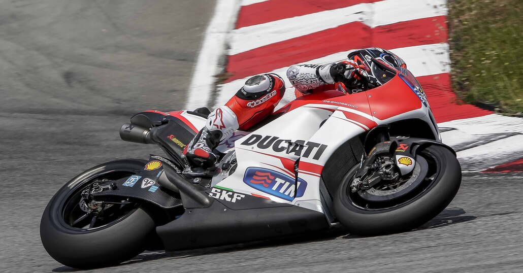 Euforia Ducati: E' la moto giusta!