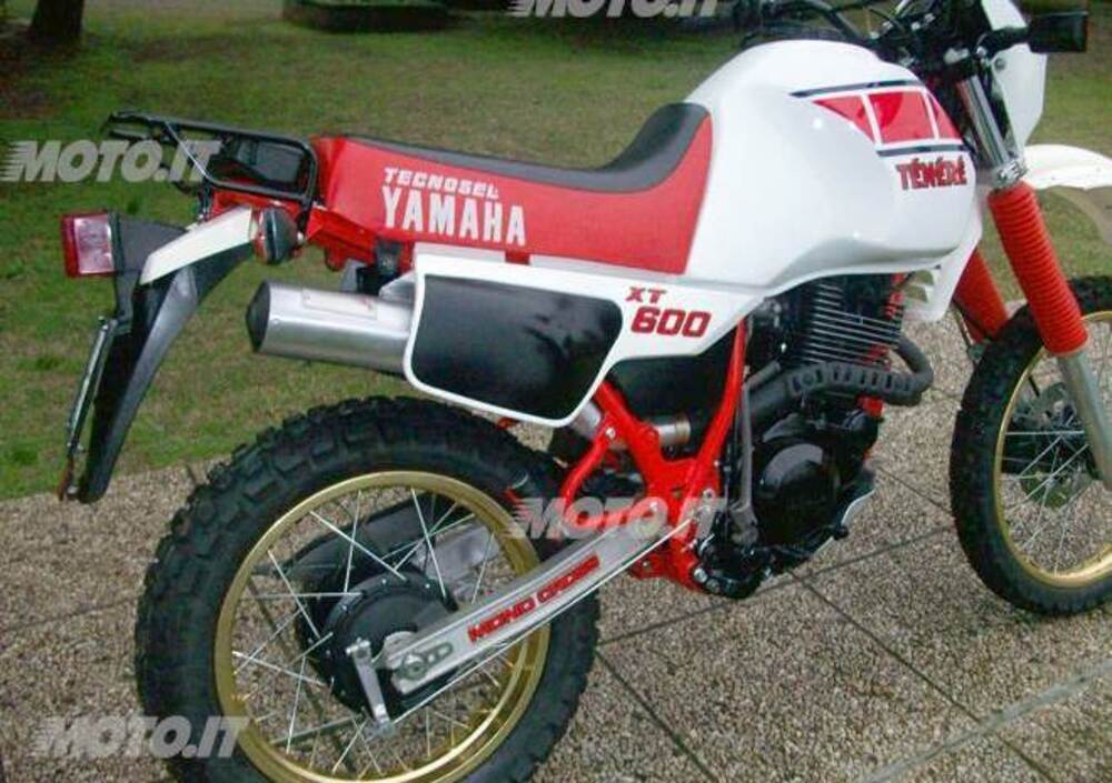 Yamaha XT 600 Z Tenerè (1990 92), prezzo e scheda tecnica Moto.it Yamaha XT 600 Z Tenerè (1990 92), prezzo e scheda tecnica Moto.it