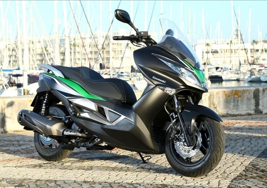Kawasaki deposita i marchi J500 e J125 Kawasaki deposita i marchi J500 e J125