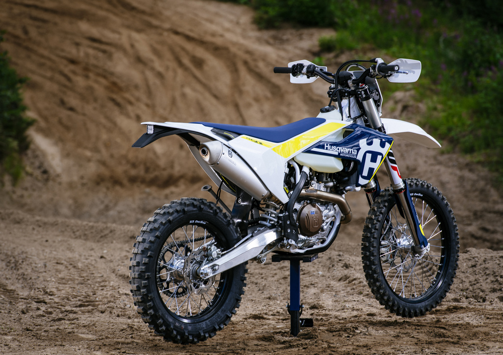 Husqvarna FE 501 (2017), prezzo e scheda tecnica Moto.it