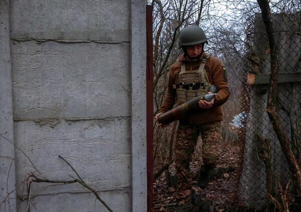 Guerra Russia-Ucraina, cosa sta succedendo sul campo in attesa di Trump e delle trattative di pace tra Putin e Zelensky? Gli ucraini attaccano nella zona di Kursk, i russi avanzano nella regione di Donetsk, ma&hellip; 