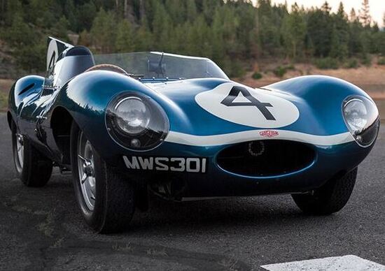 Una Jaguar D-Type del 1955 venduta all'asta per 21 milioni di dollari Una Jaguar D-Type del 1955 venduta all'asta per 21 milioni di dollari