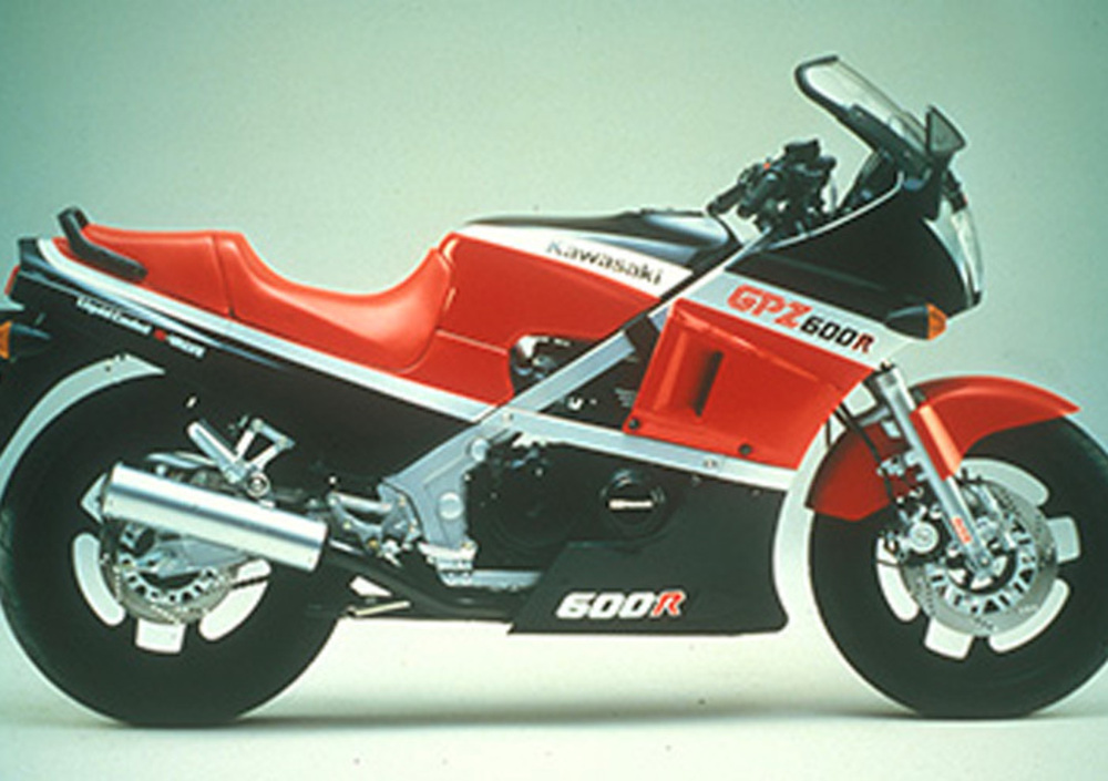 Kawasaki GPz 600 R, prezzo e scheda tecnica - Moto.it
