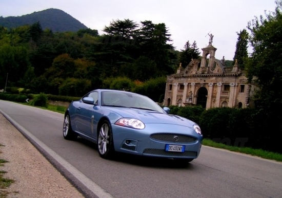 Jaguar XKR Jaguar XKR
