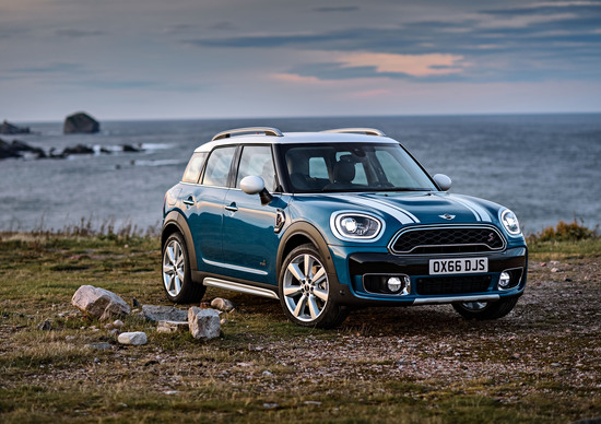 Nuova Mini Countryman 2017, anche plug-in Nuova Mini Countryman 2017, anche plug-in