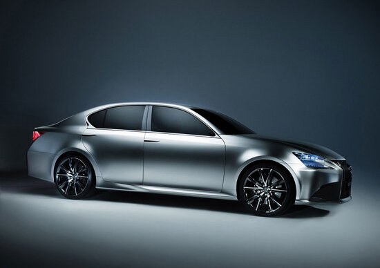 Lexus: la nuova GS debutterà a Pebble Beach Lexus: la nuova GS debutterà a Pebble Beach
