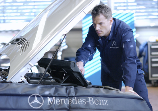 Mercedes-Benz: Carta dei servizi FirstHand certificata Codacons Mercedes-Benz: Carta dei servizi FirstHand certificata Codacons