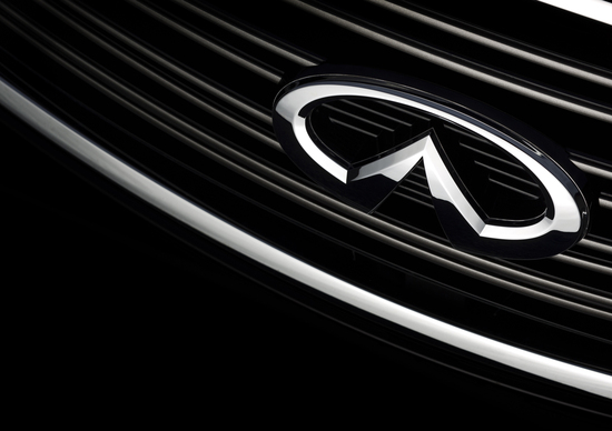 Infiniti: un test drive per vincere il GP F1 di Barcellona Infiniti: un test drive per vincere il GP F1 di Barcellona