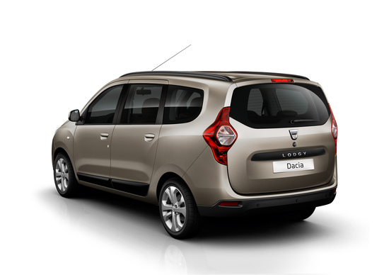 Dacia Lodgy: la versione di serie a Ginevra Dacia Lodgy: la versione di serie a Ginevra