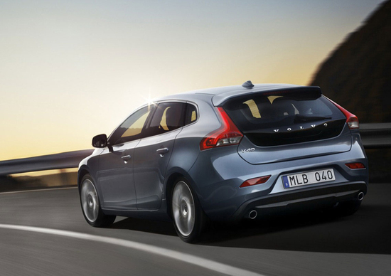 Volvo V40: i prezzi italiani Volvo V40: i prezzi italiani