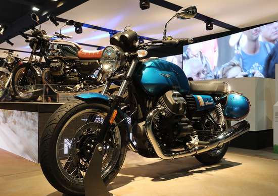 Moto Guzzi V7 III a Eicma 2016. Foto e caratteristiche Moto Guzzi V7 III a Eicma 2016. Foto e caratteristiche