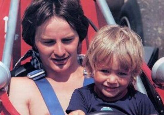 Jaques Villeneuve correrà con la vettura del padre per commemorarlo Jaques Villeneuve correrà con la vettura del padre per commemorarlo