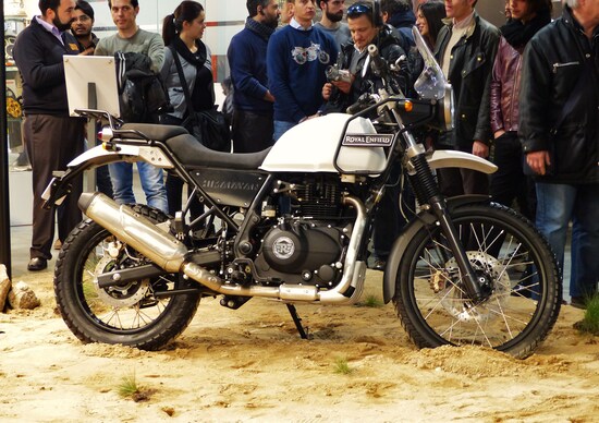 EICMA 2016, Pradeep Mathew e Arun Gopal ci raccontano la Royal Enfield Himalayan EICMA 2016, Pradeep Mathew e Arun Gopal ci raccontano la Royal Enfield Himalayan