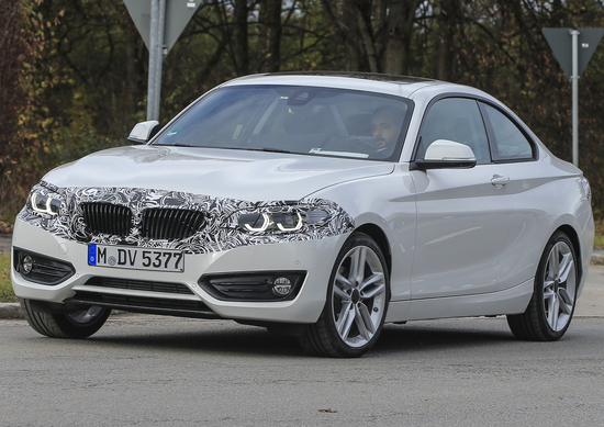 BMW Serie 2: restyling di metà carriera, ecco le foto BMW Serie 2: restyling di metà carriera, ecco le foto