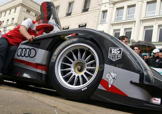 Michelin: nel 2014 un nuovo pneumatico per i prototipi LMP1 Michelin: nel 2014 un nuovo pneumatico per i prototipi LMP1