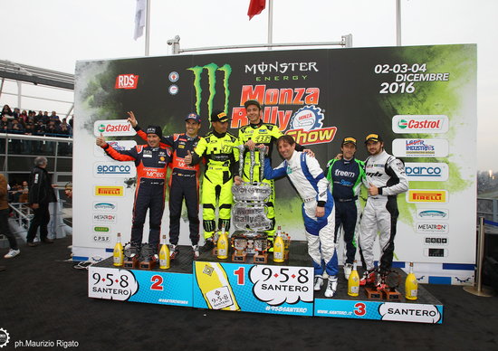 Monza Rally Show 2016: Valentino Rossi trionfa ancora Monza Rally Show 2016: Valentino Rossi trionfa ancora