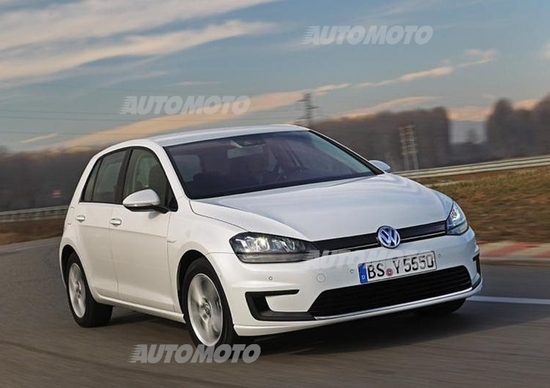 Volkswagen e-Golf: le prime immagini della variante elettrica Volkswagen e-Golf: le prime immagini della variante elettrica