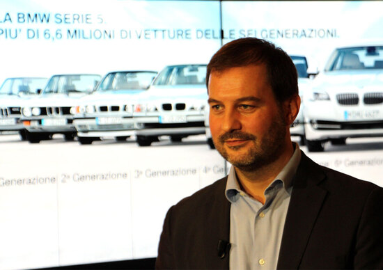 Toffanin: «Vendute 1 milione di BMW Serie 5 in tre anni. E ora la F10 è ancora più ricca» Toffanin: «Vendute 1 milione di BMW Serie 5 in tre anni. E ora la F10 è ancora più ricca»