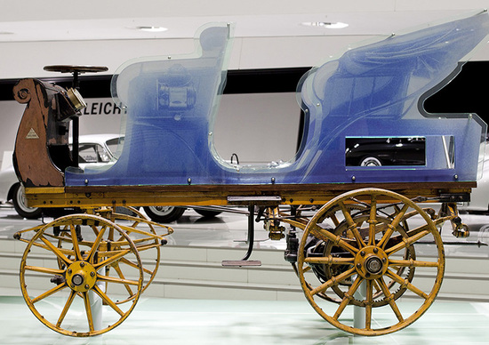 La prima Porsche? Si chiama P1, è elettrica e nasce nel 1898 La prima Porsche? Si chiama P1, è elettrica e nasce nel 1898