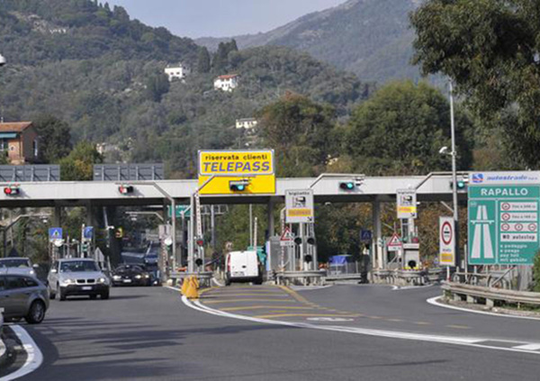 SCARICA SCONTRINI AUTOSTRADALI