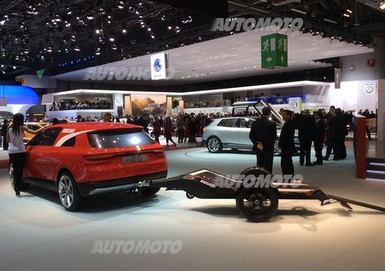 Giugiaro: a Ginevra un carrello per il trasporto della Ducati 1199 Panigale Giugiaro: a Ginevra un carrello per il trasporto della Ducati 1199 Panigale