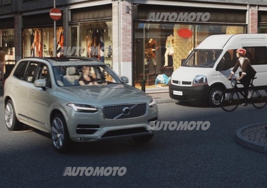 Volvo: stop agli incidenti con i ciclisti, l’auto comunicherà con il casco Volvo: stop agli incidenti con i ciclisti, l’auto comunicherà con il casco