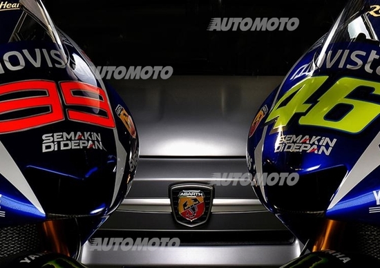 Abarth 695 al fianco di Valentino Rossi e Jorge Lorenzo Abarth 695 al fianco di Valentino Rossi e Jorge Lorenzo