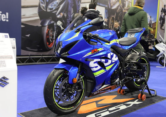 Motor Bike Expo 2017. Tutte le novità Suzuki 2017, special e show bike Motor Bike Expo 2017. Tutte le novità Suzuki 2017, special e show bike