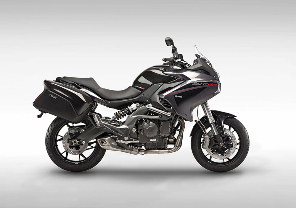 2014 Benelli BN 600 GT Review - Top Speed