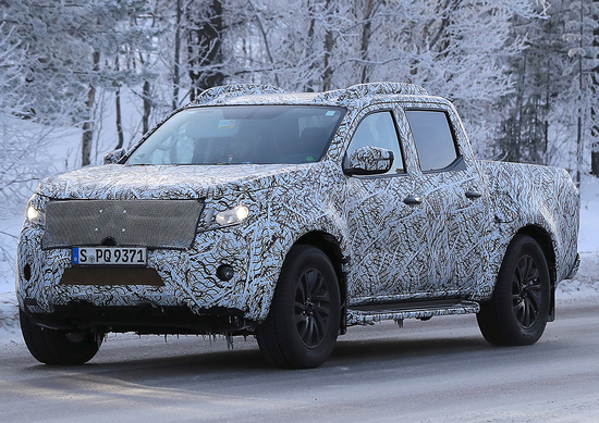 Nuova Mercedes Classe X: il pick-up della Stella continua i test Nuova Mercedes Classe X: il pick-up della Stella continua i test