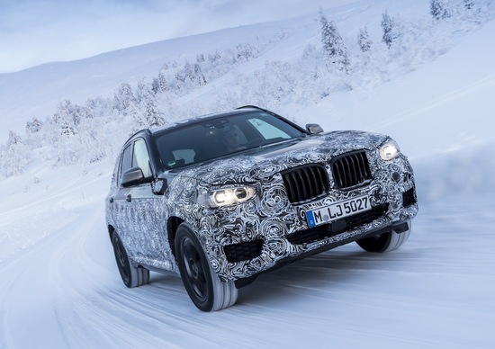 BMW nuova X3: video sulla neve BMW nuova X3: video sulla neve